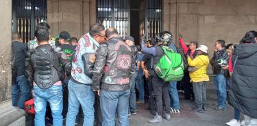 Autoridaes del Gobierno de la CDMX dialogan con motociclistas/