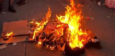 Figura de cartón de la Ministra Norma Piña fue quemada el pasado 18 de marzo en la marcha de AMLO