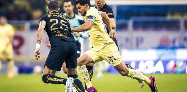 Henry Martín hizo efectivo un tiro penal que le dio el empate a su equipo