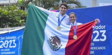 Diego Balleza y Viviana del Ángel, orgullosamente mexicanos.