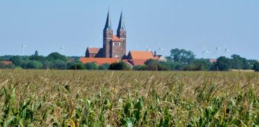 Los productores tradicionales de maíz en el noreste de Alemania consideran que están bajo presión política y climática.