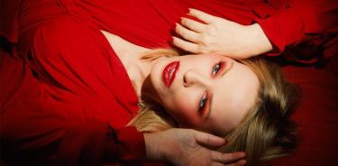 Kylie Minogue regreso a la cima con el sencillo “Padam Padam” y al álbum que lo incluye, ‘Tension’