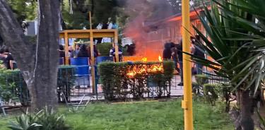 Dos maestras del CCH Azcapotzalco fueron quemadas con gasolina por grupos vandálicos