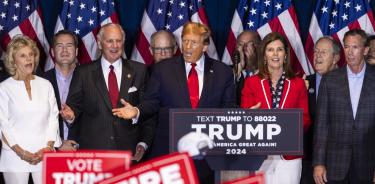 Donald Trump celebra en Columbia la victoria en las primarias de Carolina del Sur