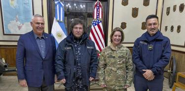 El presidente de Argentina, Javier Milei, y la comandante del Comando Sur de los Estados Unidos, Laura Richardson