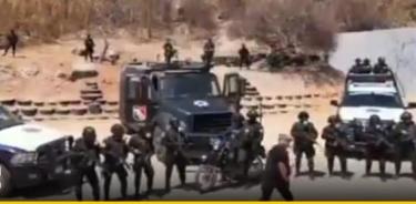 Imagen del pol´ñemico video donde aparecen policías de Oaxaca/