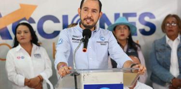 El dirigente nacional del PAN, Marko Cortés pide a la poblaicón aceptar lo que les ofrezca Morena y el gobienro pero votar por la Alianza