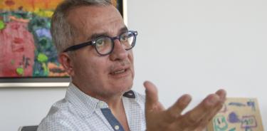 Entrevista para Crónica con el Dr Luis Carlos Ugalde