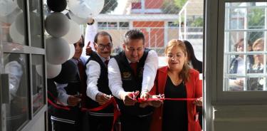 Inauguración de salón de usos múltiples.