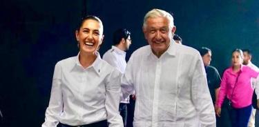 Claudia Sheinbaum junto al presidente López Obrador en su penúltima gira juntos.