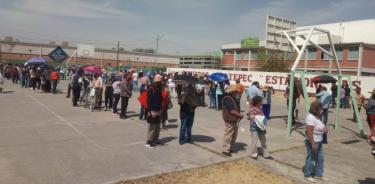 Vacunación contra COVID-19 en Ecatepec: largas filas y desinformación