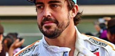 Fernando Alonso dona mascarillas a la Unicef