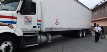 Policía de Nezahualcóyotl recupera  camiones con medicamentos robados