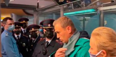 Justicia rusa impone a Navalni 30 días de prisión preventiva