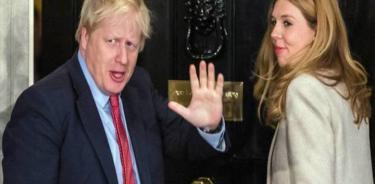 Hospitalizan a Boris Johnson por  “síntomas persistentes” de coronavirus