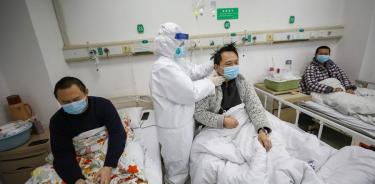 Sube a mil 380 la cifra de muertos por coronavirus en China