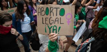 Despenalización de aborto en Quintana Roo provoca protestas de grupos provida