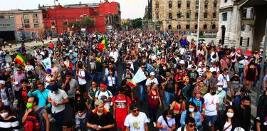 Marchan en la CDMX a favor de legislar la marihuana en el país