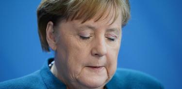 Angela Merkel se pone en aislamiento