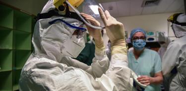 Italia supera los 18 mil fallecidos por coronavirus