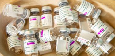 La EMA confirma “posible vinculo” entre vacuna de AstraZeneca y trombos