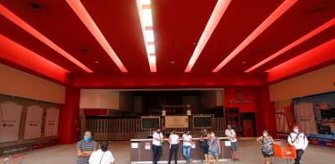 Cinemex cierra más de 140 salas por crisis