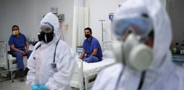 México atraviesa la pandemia con fallas y con aciertos en su sistema de salud