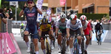 El belga Tim Merlier gana segunda etapa del Giro de Italia