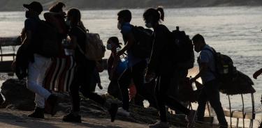 México alista plan para reforzar controles migratorios en la frontera sur