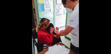 Llama Salud Edomex a vacunar a niños contra sarampión, rubeola y tuberculosis
