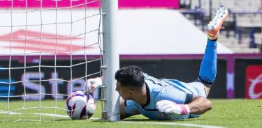Inverosímil autogol de García da el triunfo a Pumas 1-0 ante Toluca
