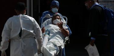 La pandemia rebasó el sistema de salud: Graue