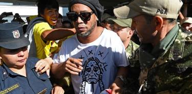 Ronaldinho está a punto de ser liberado, luego de seis meses de estar recluso en Paraguay
