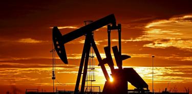 OPEP y Rusia negocian hoy recorte récord de barriles para salvar el precio del petróleo