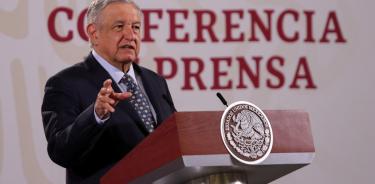 AMLO dice que no sabía de la iniciativa que busca desaparecer el IFT, Cofece y CRE