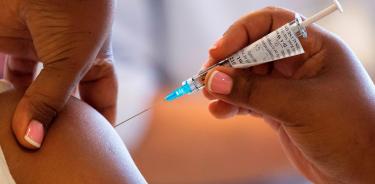 La OMS apoya suspender las patentes de vacunas anticovid