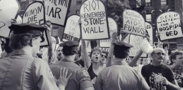 De Stonewall a 2021: Cómo el Orgullo floreció tras una pelea en un bar