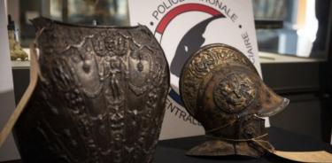 Recupera el Museo de Louvre dos piezas robadas hace 40 años