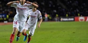 Chicharito jugó 12 minutos en goleada del Sevilla en Copa del Rey