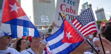 Libertad para Cuba, Nicaragua y Venezuela gritan miles de personas en Miami