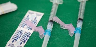 Mundo Covid: EU abre vacunación en farmacias y acarrea escépticos