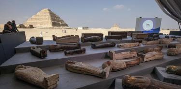 Hallan otros 100 Sarcófagos en Sakkara, Egipto