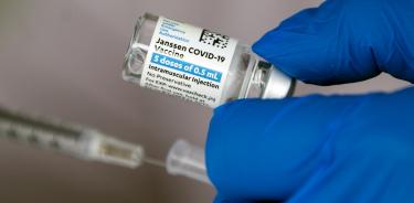 La EMA analiza ahora si la vacuna de Johnson & Johnson también puede causar trombos