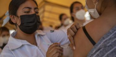 Aplicarán vacuna contra COVID a mayores de 40 años en Azcapotzalco, Cuauhtémoc e Iztacalco