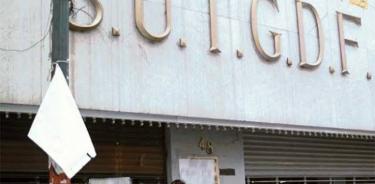 SUTGCDMX vende plazas de médicos y enfermeras en 250 mil pesos, acusan galenos