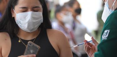 México negocia con la UE para permitir ingreso de vacunados independientemente de la marca