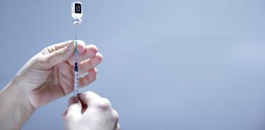 Pfizer pide ampliar el uso de emergencia de su vacuna a niños de entre 12 y 15 años