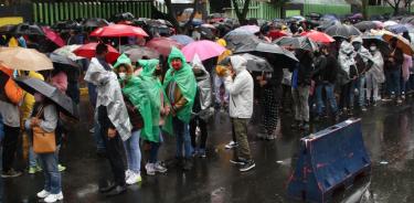 Retraso en vacunación en Xochimilco fue por no respetar turno: Eduardo Clark