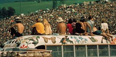 Día 1 en Woodstock: Folk, locura y descontrol
