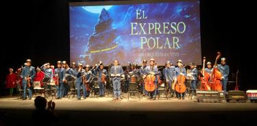 El Expreso Polar es musicalizado con orquesta y coro en vivo